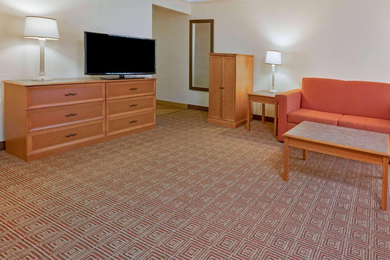 La Quinta By Wyndham Salt Lake City - Лейтън Екстериор снимка