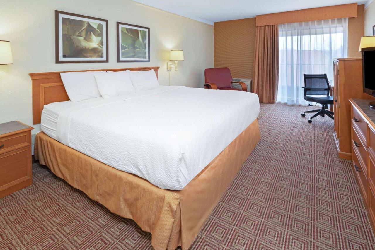 La Quinta By Wyndham Salt Lake City - Лейтън Екстериор снимка