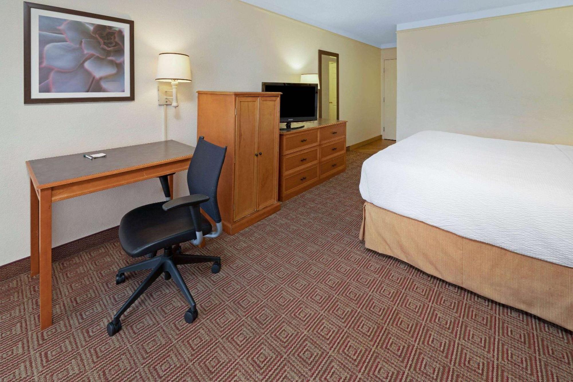 La Quinta By Wyndham Salt Lake City - Лейтън Екстериор снимка