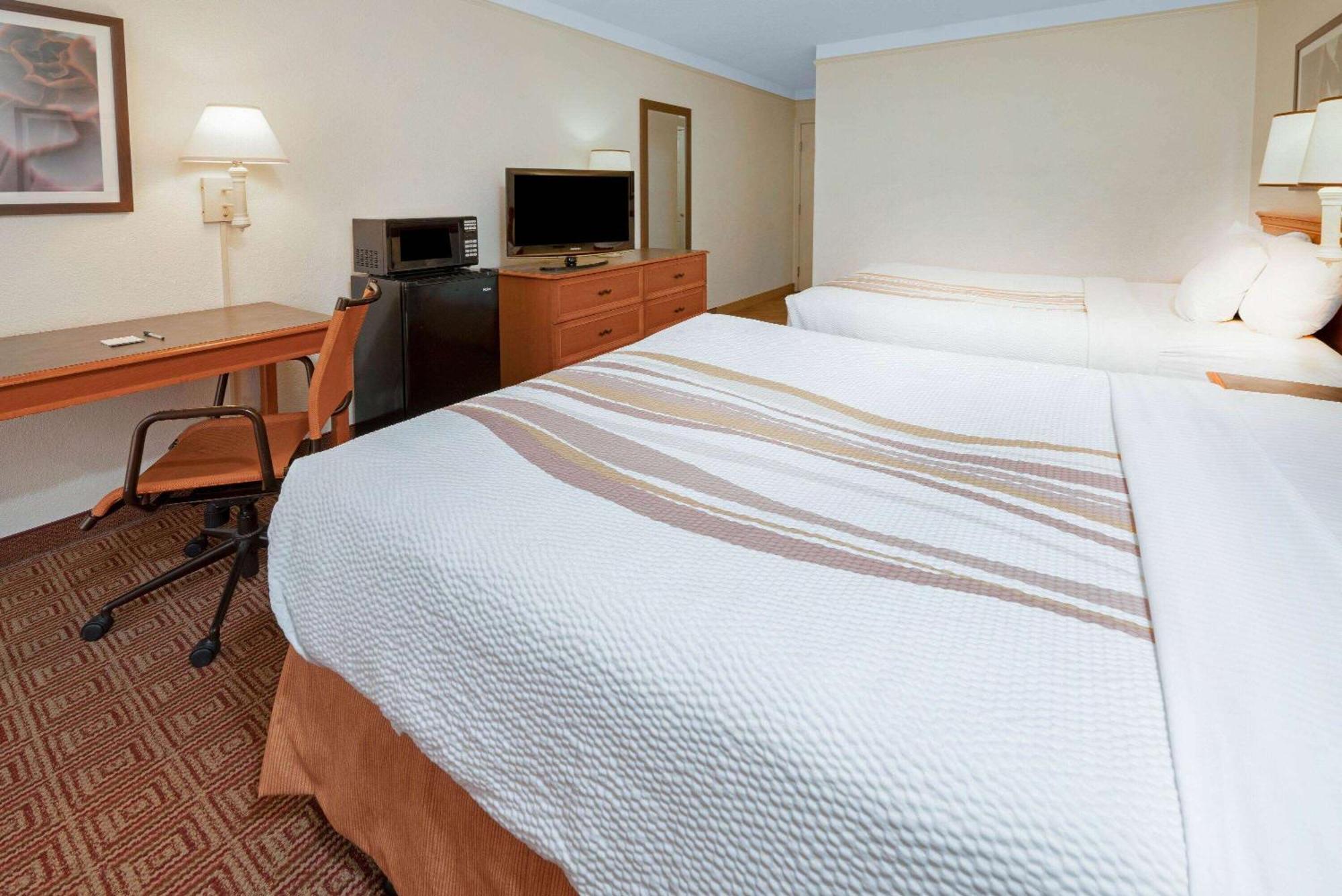 La Quinta By Wyndham Salt Lake City - Лейтън Екстериор снимка